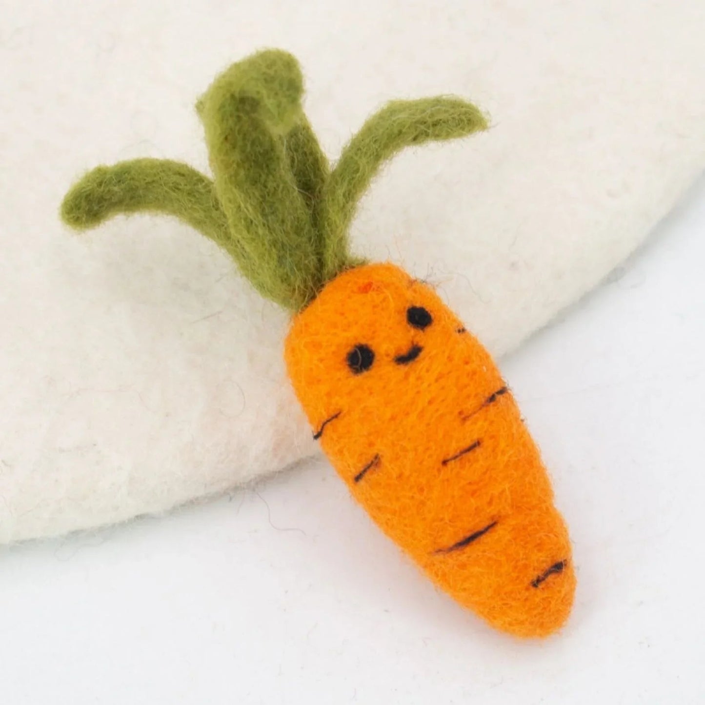 Amica Felt Carrot Toy 15cm - mezetto ebebek ebebek