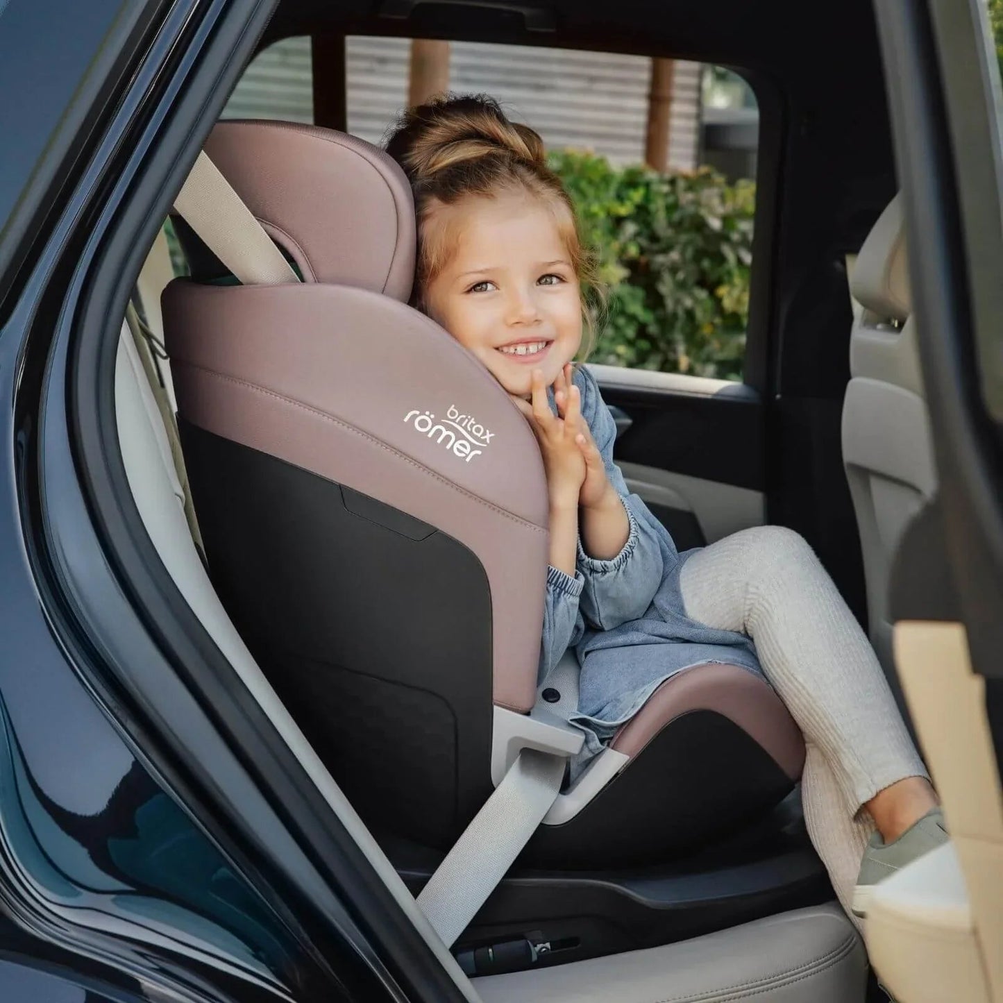 Britax Römer Swivel Car Seat - Midnight Grey - mezetto ebebek ebebek