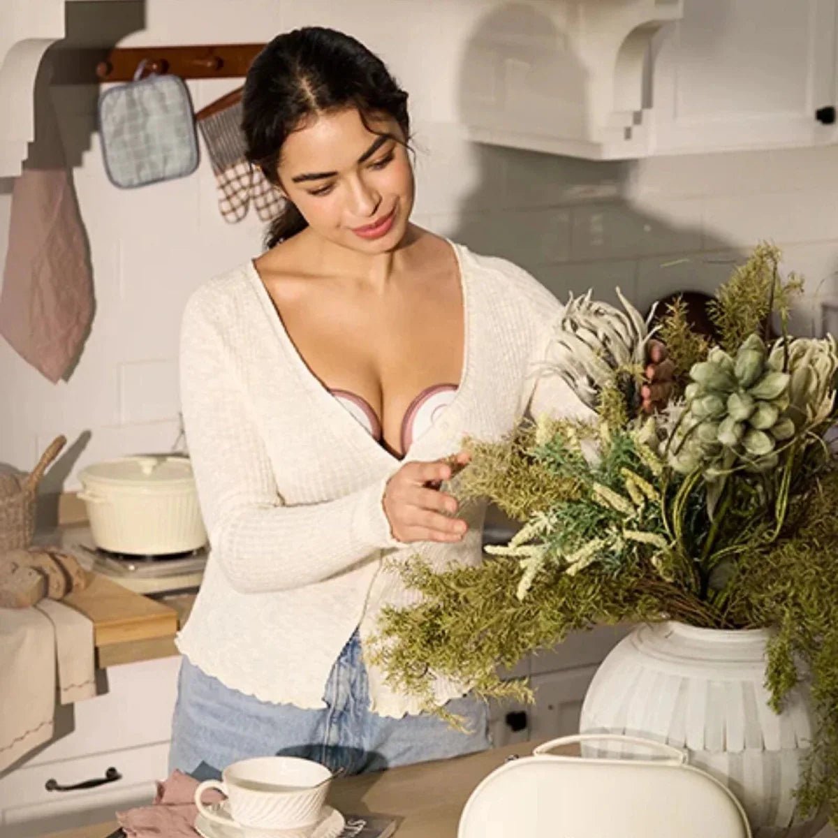 Momcozy M6 Mobile Style Double Wearable Electric Breast Pump - mezetto ebebek ebebek
