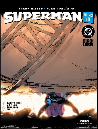 Superman - Birinci Yıl – Yapı Kredi Yayınları kitap kapağı