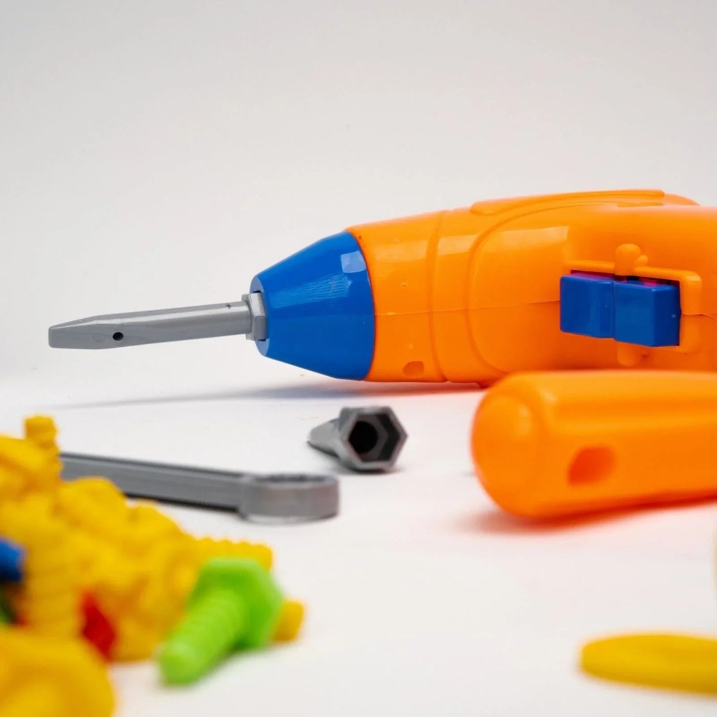 3D Stem Puzzle Toolbox with Driller - Farm Animals - mezetto ebebek ebebek