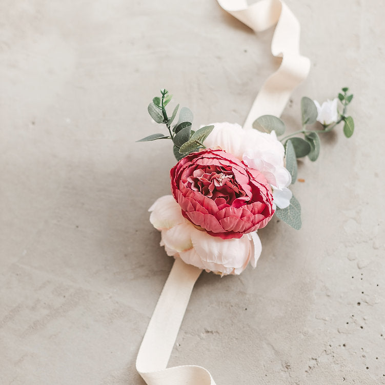 MINICAMP Peony Flower Garland for Teepee & Kids Room Decor | White & Rose