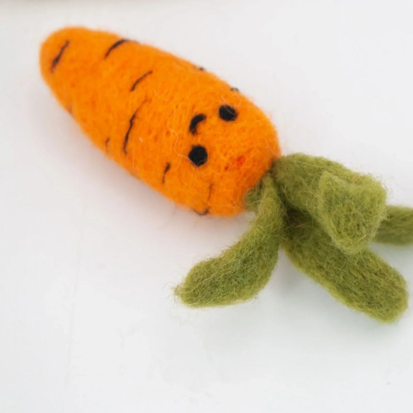 Amica Felt Carrot Toy 15cm - mezetto ebebek ebebek