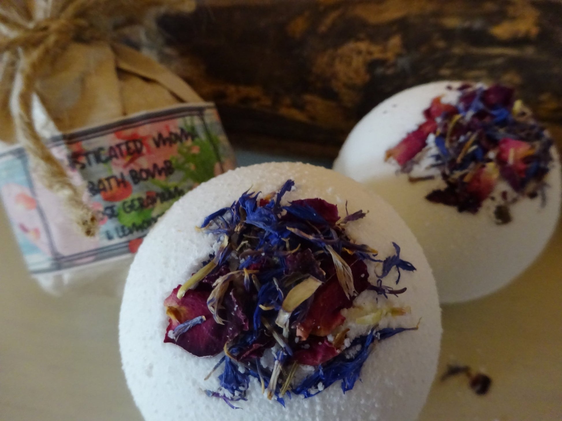Aromatherapy Bath Bombs "Sophisticated Moma" - mezetto Shopify Collective Somerset Natural Soaps