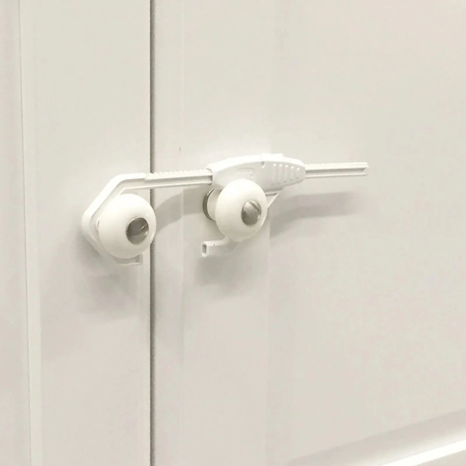 BabyDan Double Cabinet Door Lock Pack of 2 - mezetto ebebek ebebek