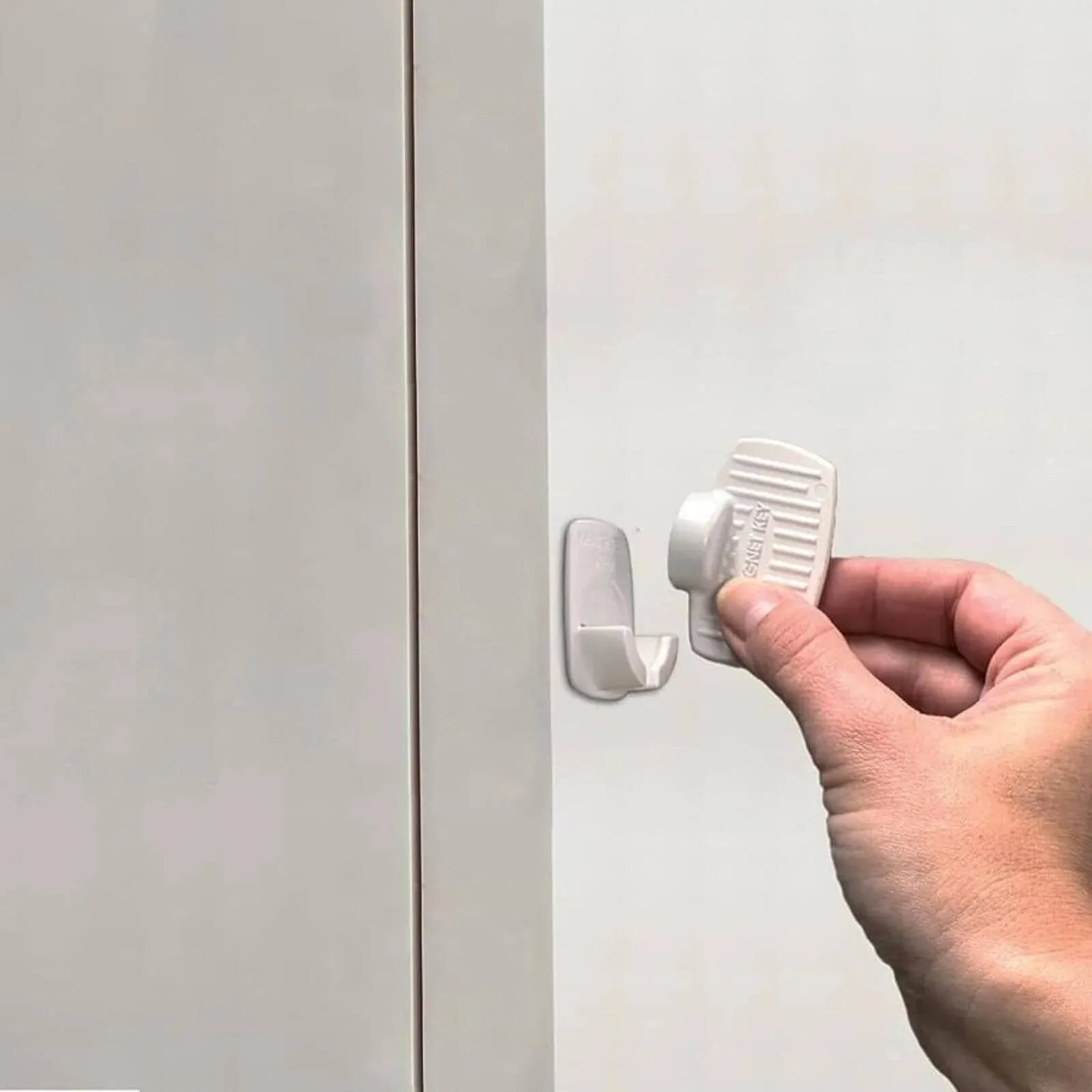BabyDan Magnetic Lock - mezetto ebebek ebebek