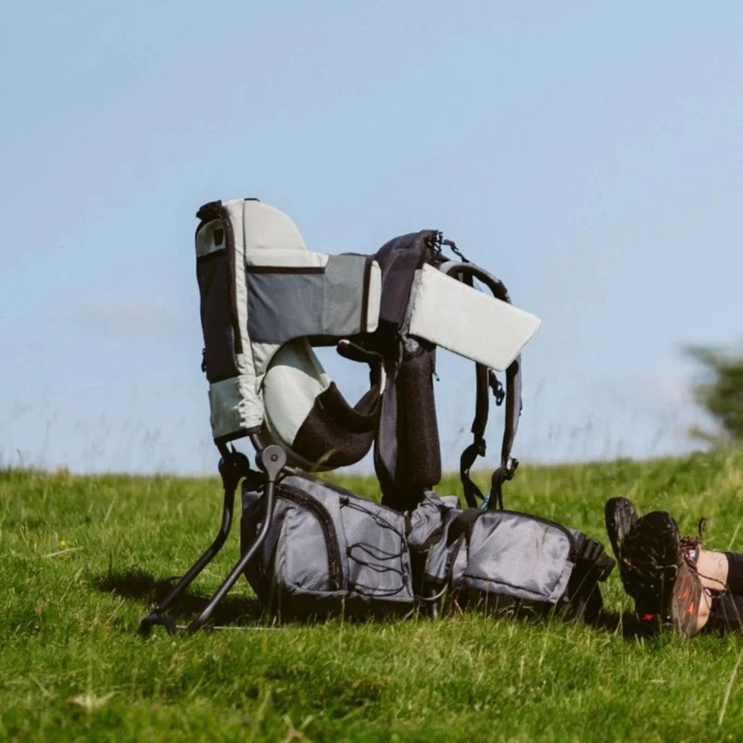 Babymoov Moov & Hike Baby Carrier - Sage Green - mezetto ebebek ebebek