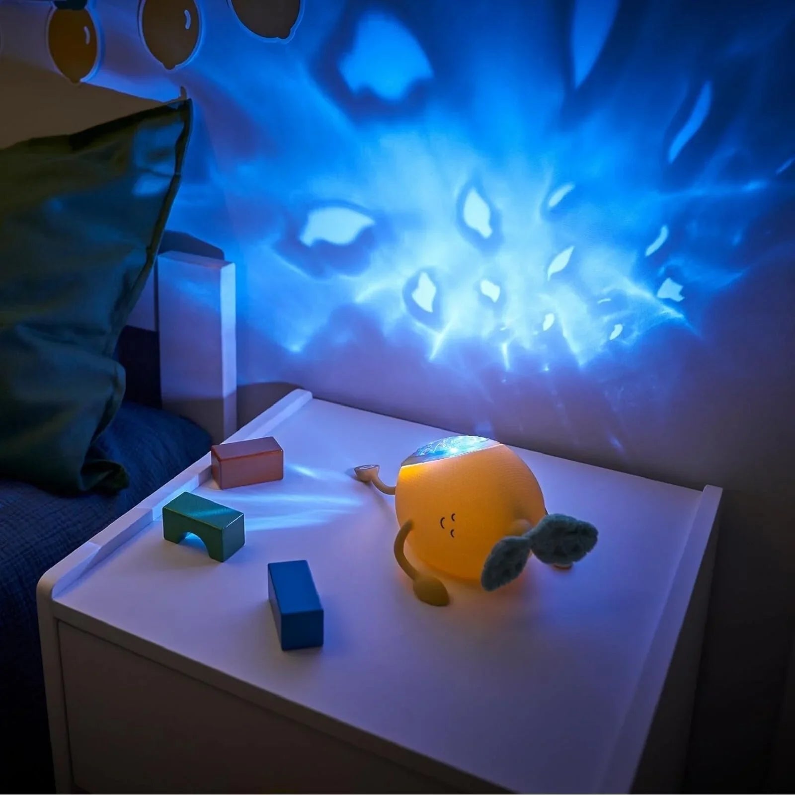 Badabulle Basil Silicone Projection Night Light - mezetto ebebek ebebek