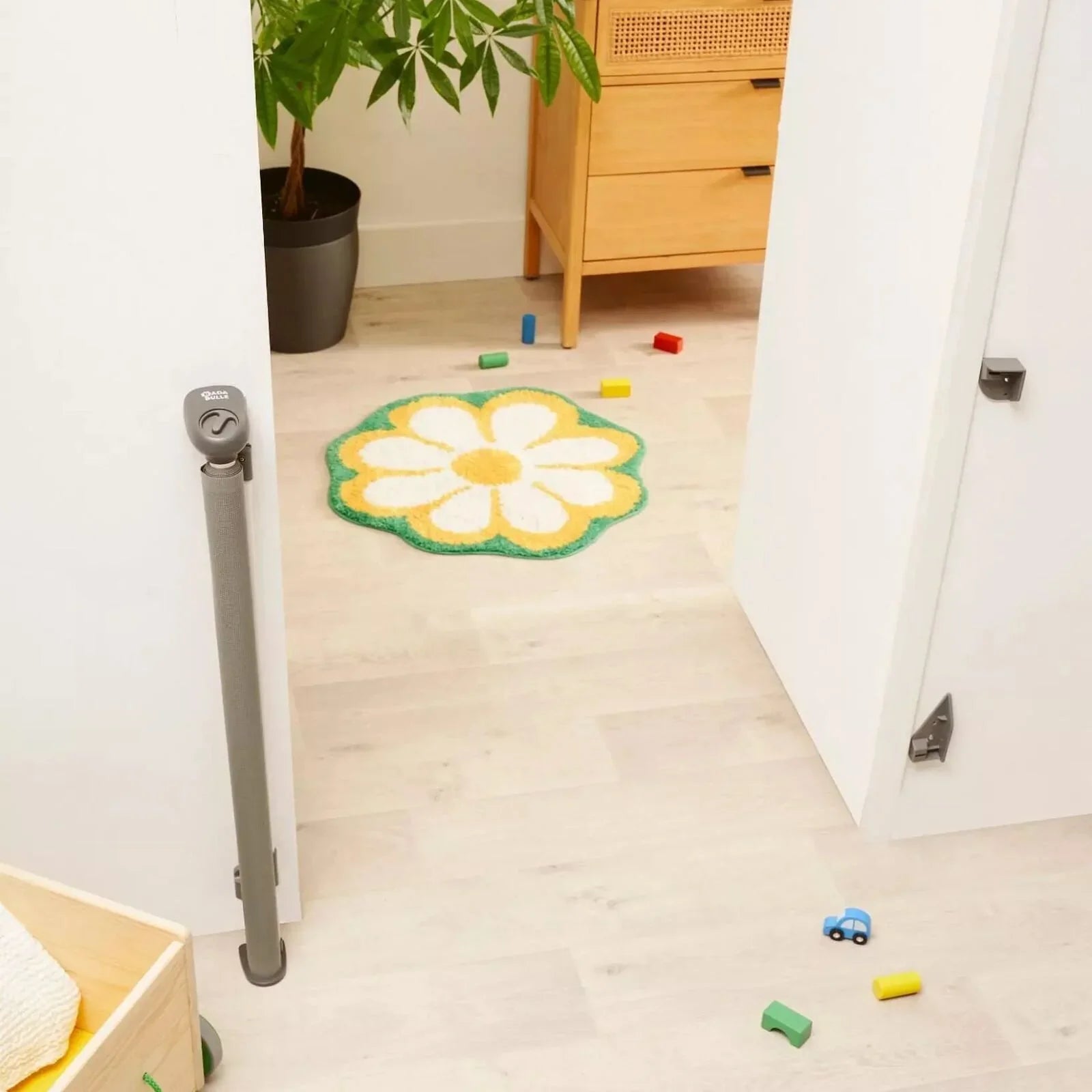 Badabulle Retractable Safety Gate - mezetto ebebek ebebek