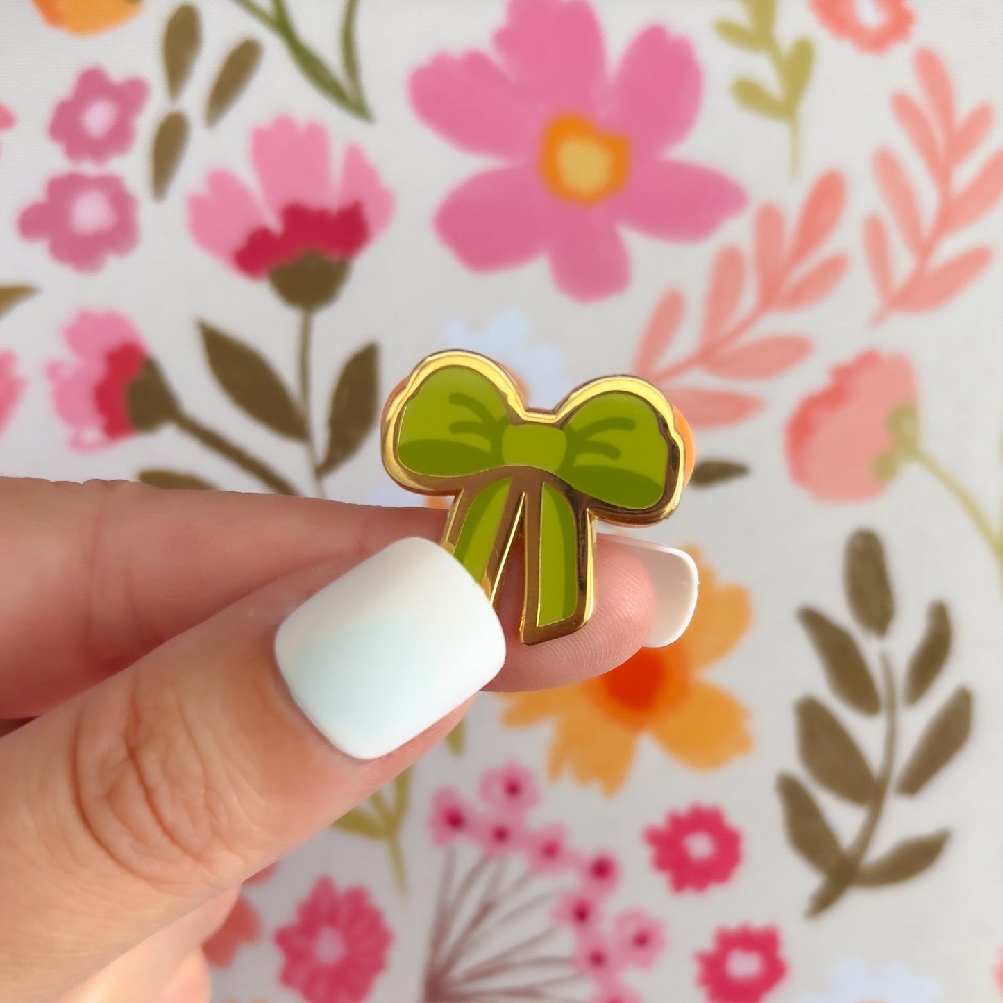 Bumble Summer Pin Set - mezetto Lunamise Lunamise
