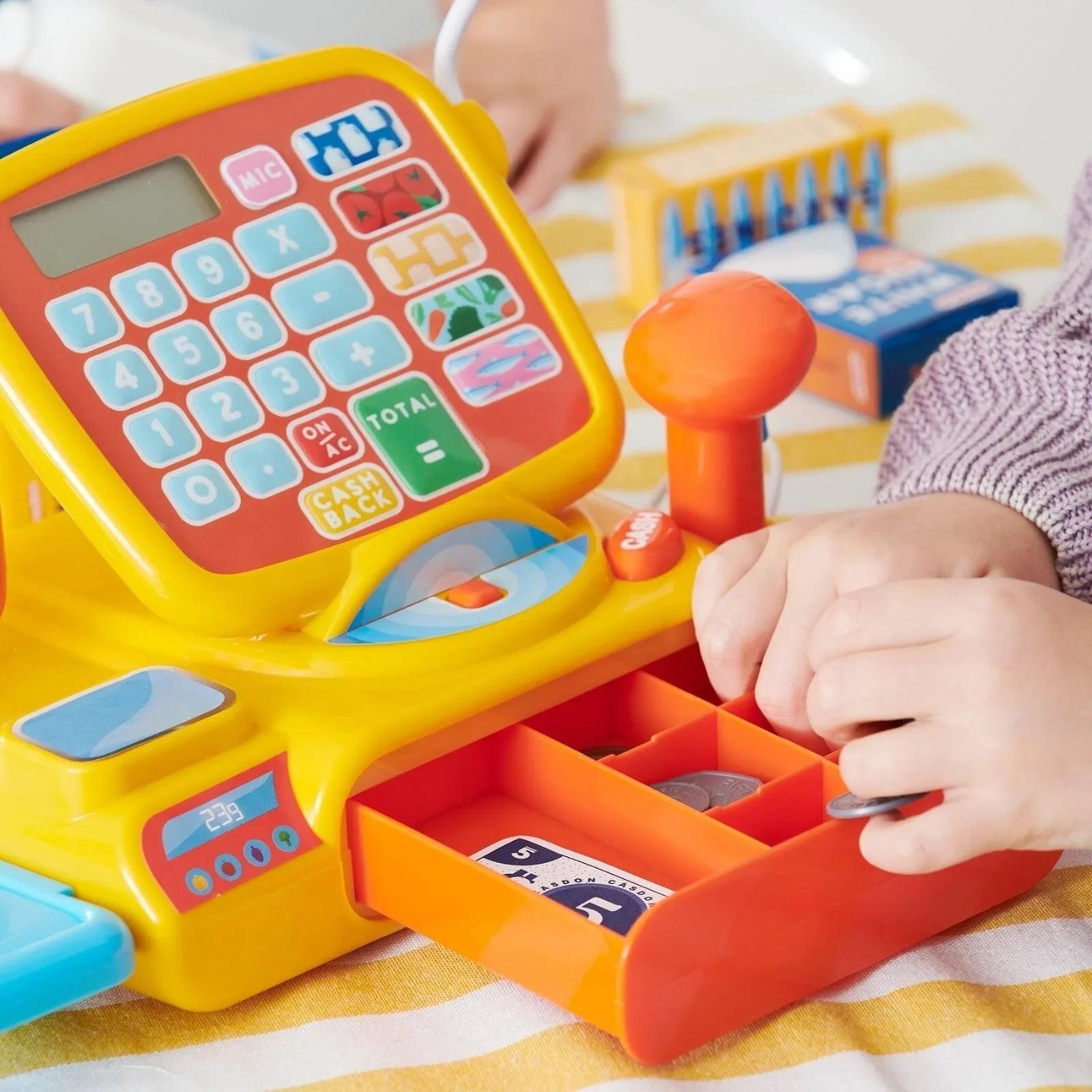 Casdon Cash Register - mezetto ebebek ebebek