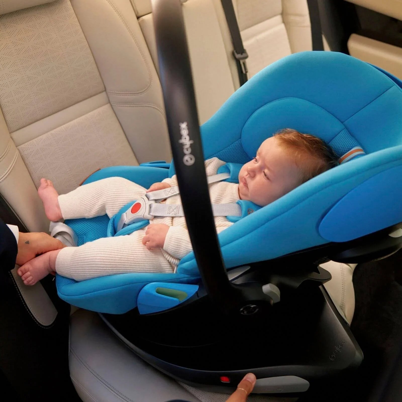 Cybex Car Seat Base G - Black - mezetto ebebek ebebek