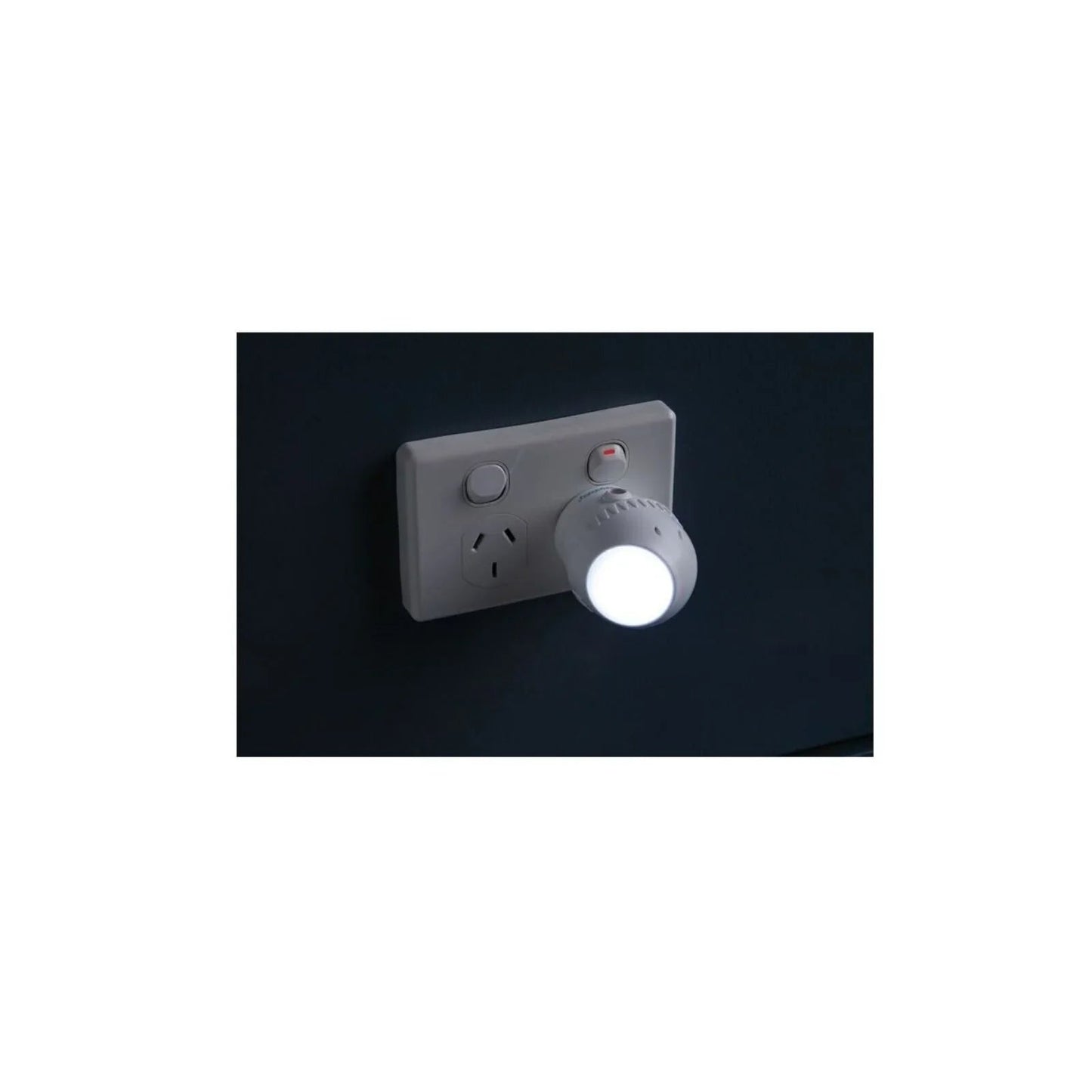 Dreambaby Auto - Sensor Swivel Head LED Night Light - mezetto ebebek ebebek