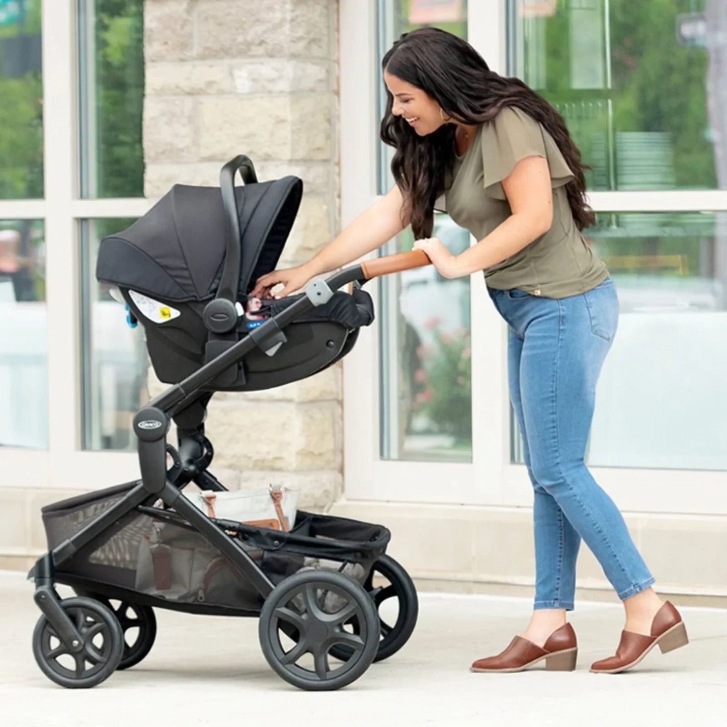 Graco SnugEssentials i - Size R129 Infant Car Seat - Midnight Black - mezetto ebebek ebebek