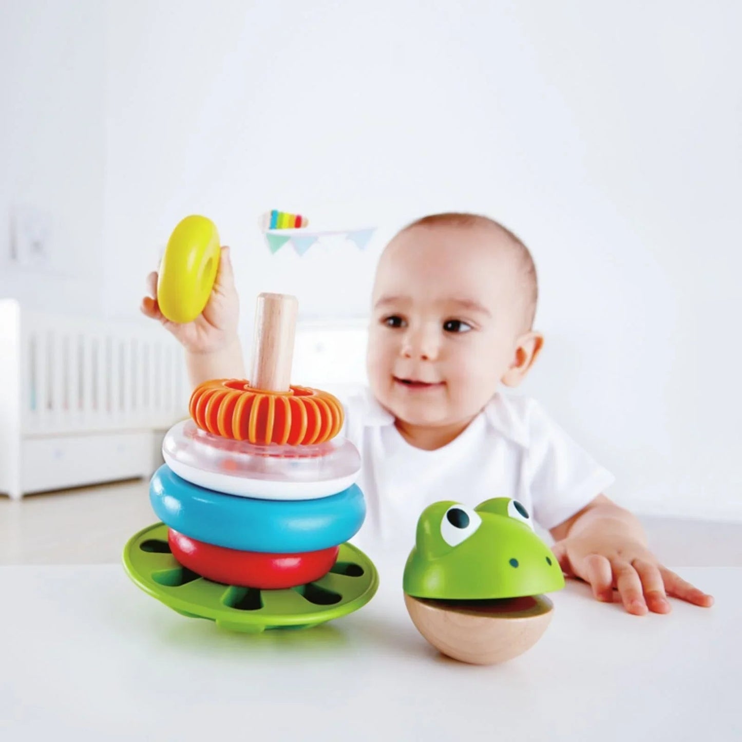 Hape Mr Frog Stacking Rings - mezetto ebebek ebebek