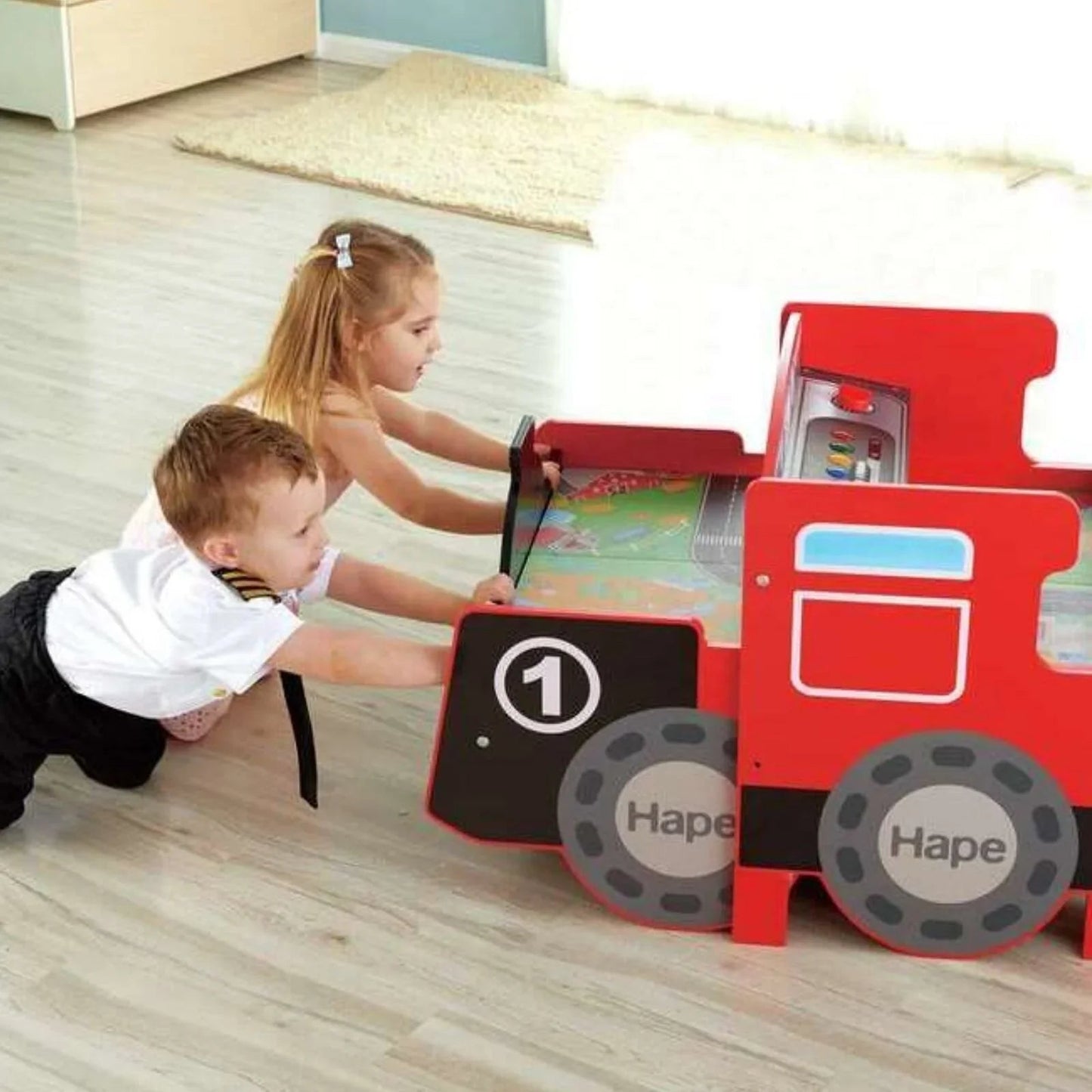 Hape No.1 Engine Table - mezetto ebebek ebebek