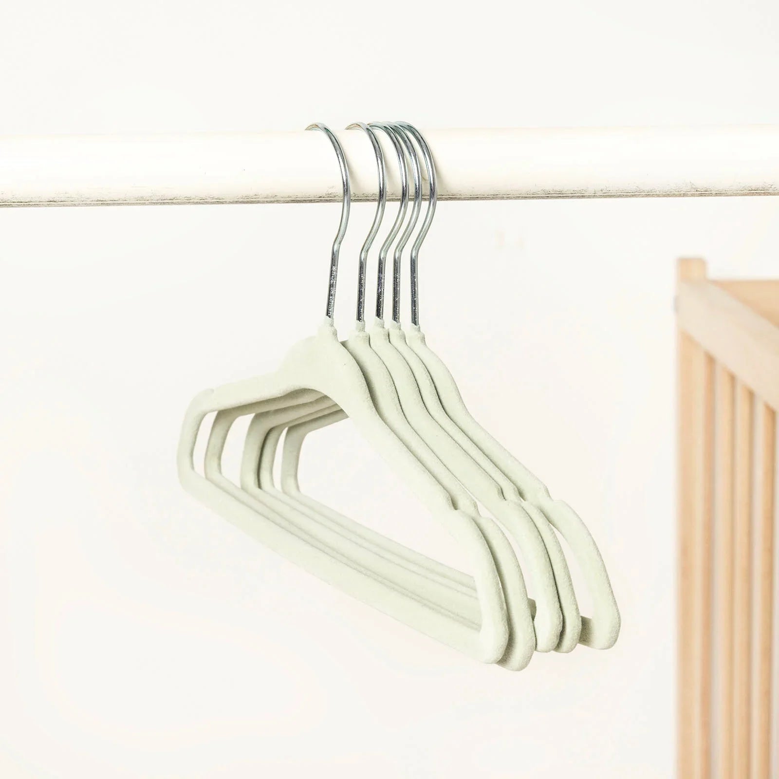 HelloBaby Velvet 5 pcs Hangers - Light Green - mezetto ebebek ebebek