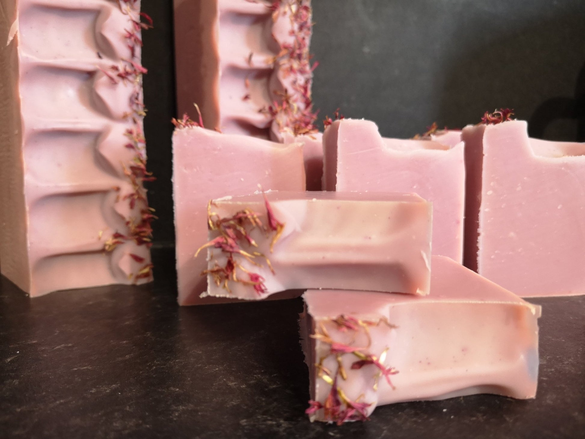 Hibiscus Pink Grapefruit Vegan Soap - mezetto Shopify Collective Somerset Natural Soaps