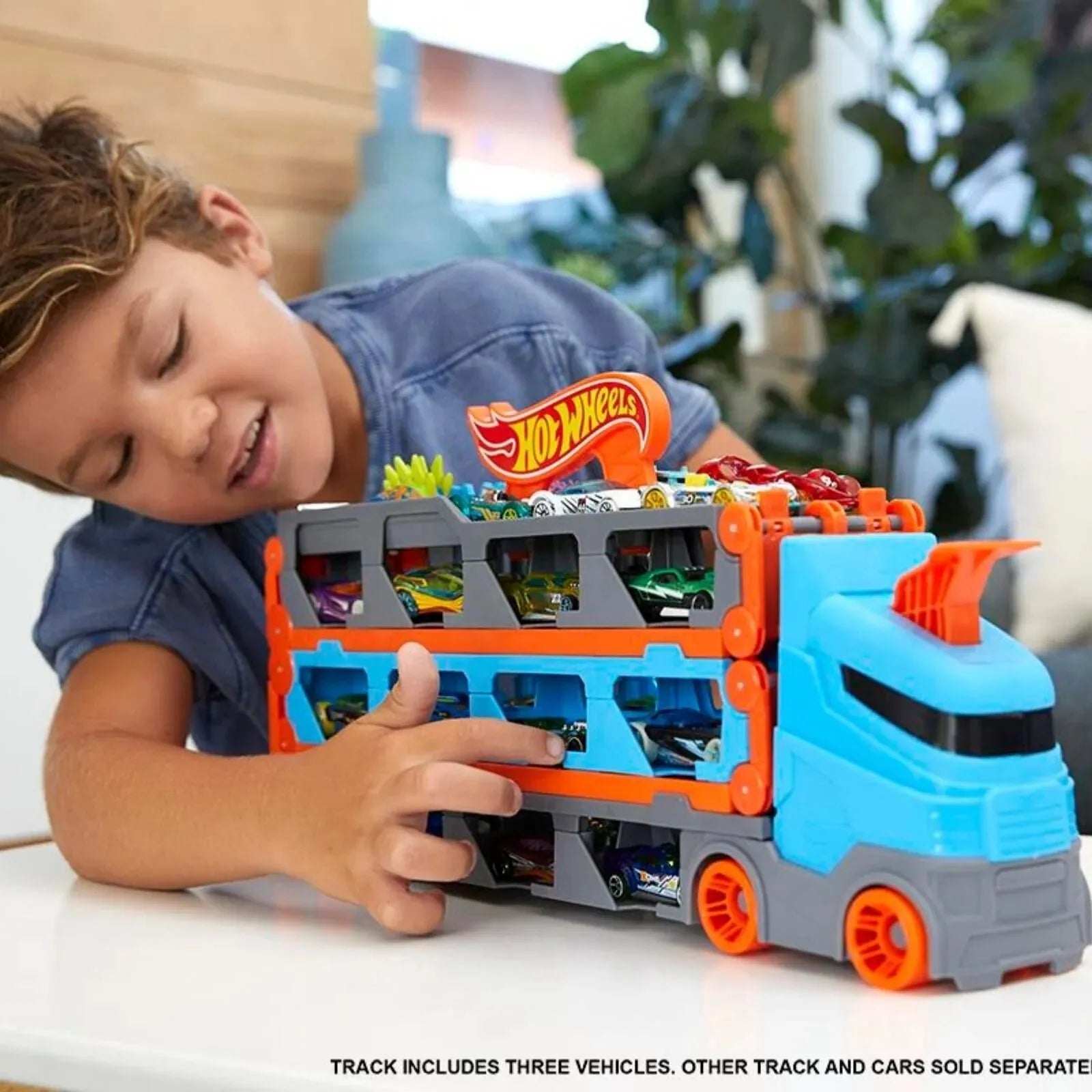 Hot Wheels City Speedway Hauler - mezetto ebebek ebebek