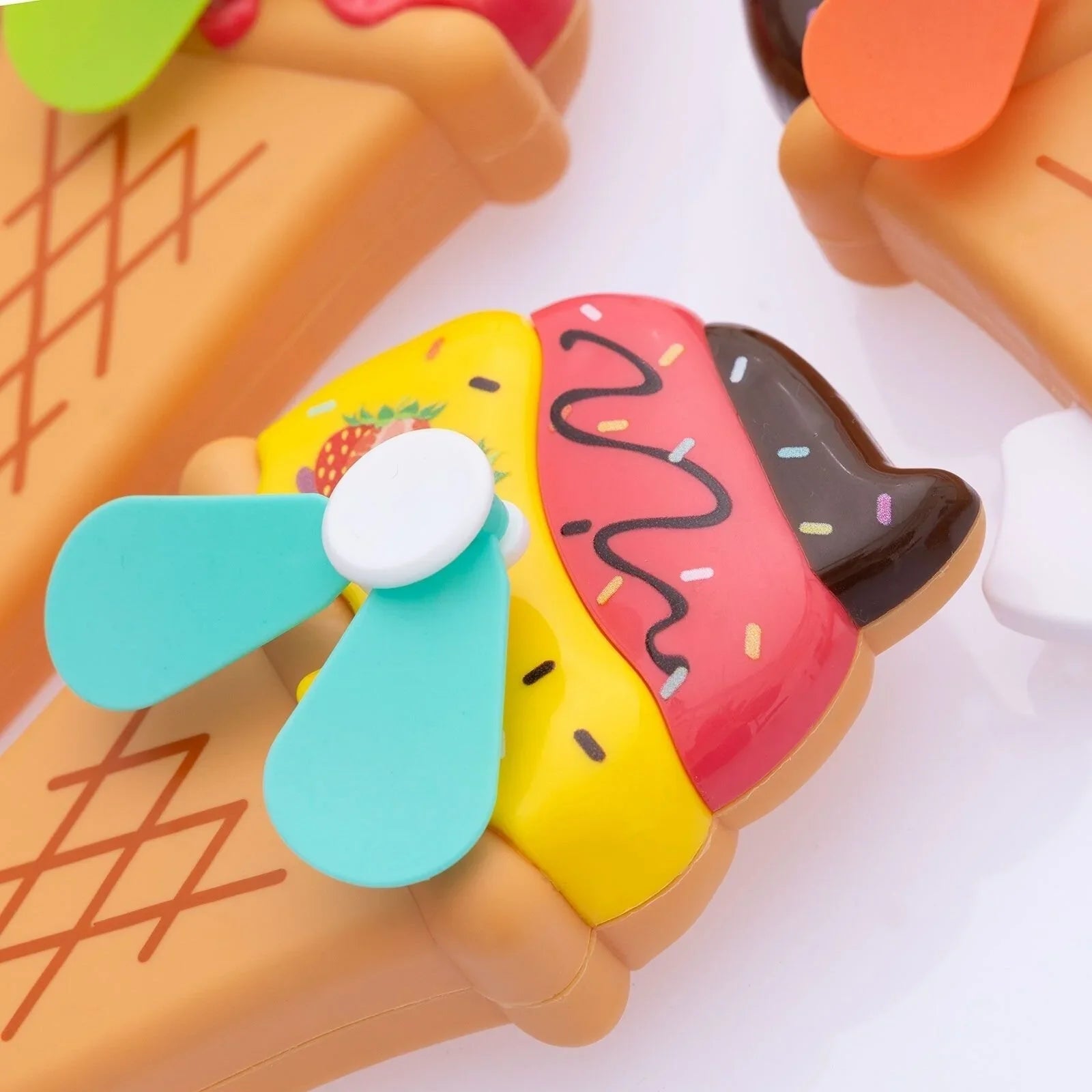 HZTB Ice Cream Big Hand Fan Assorted - mezetto ebebek ebebek