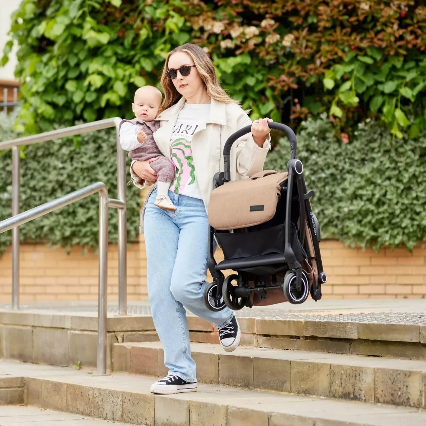 Ickle Bubba Aries Max Autofold Stroller - Black - mezetto ebebek ebebek