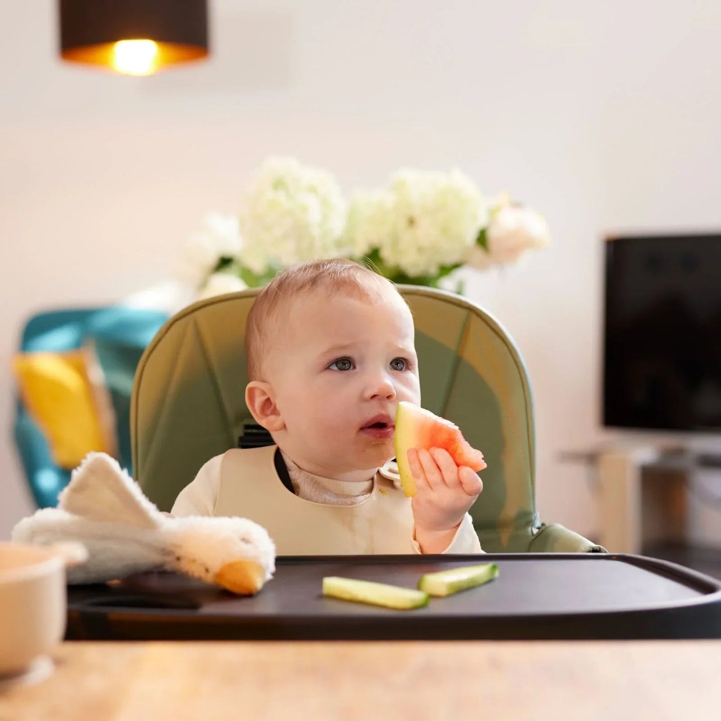 Ickle Bubba Flip Magic Fold Highchair - Sage Green - mezetto ebebek ebebek