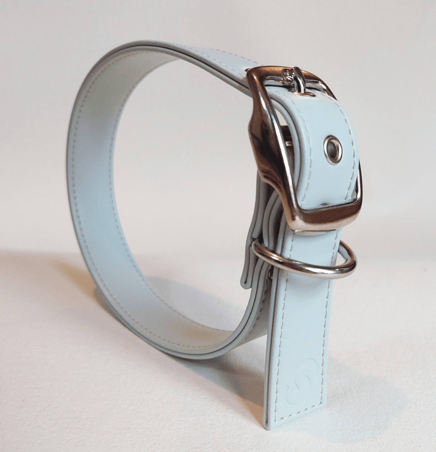 Ice blue vegan apple leather dog collar - mezetto