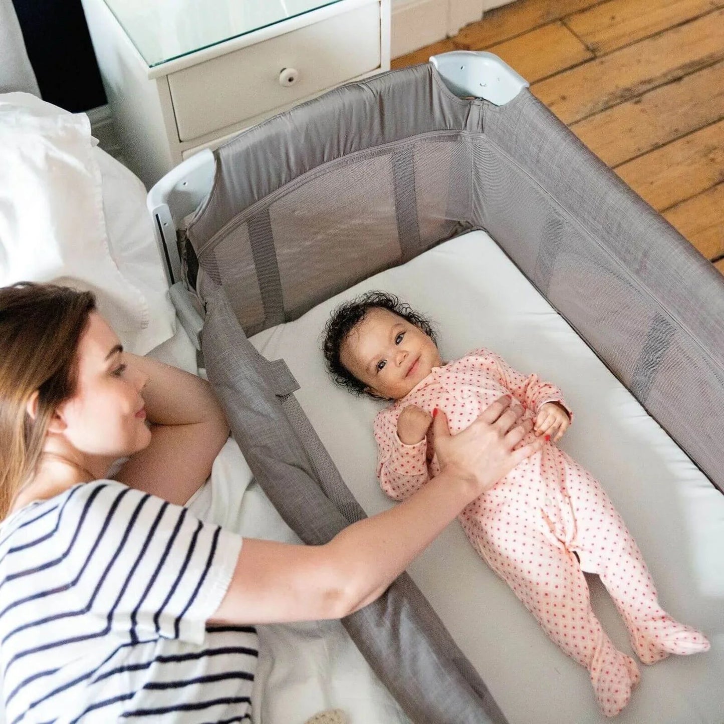 Joie Kubbie Sleep Bedside Travel Cot - Foggy Grey - mezetto ebebek ebebek