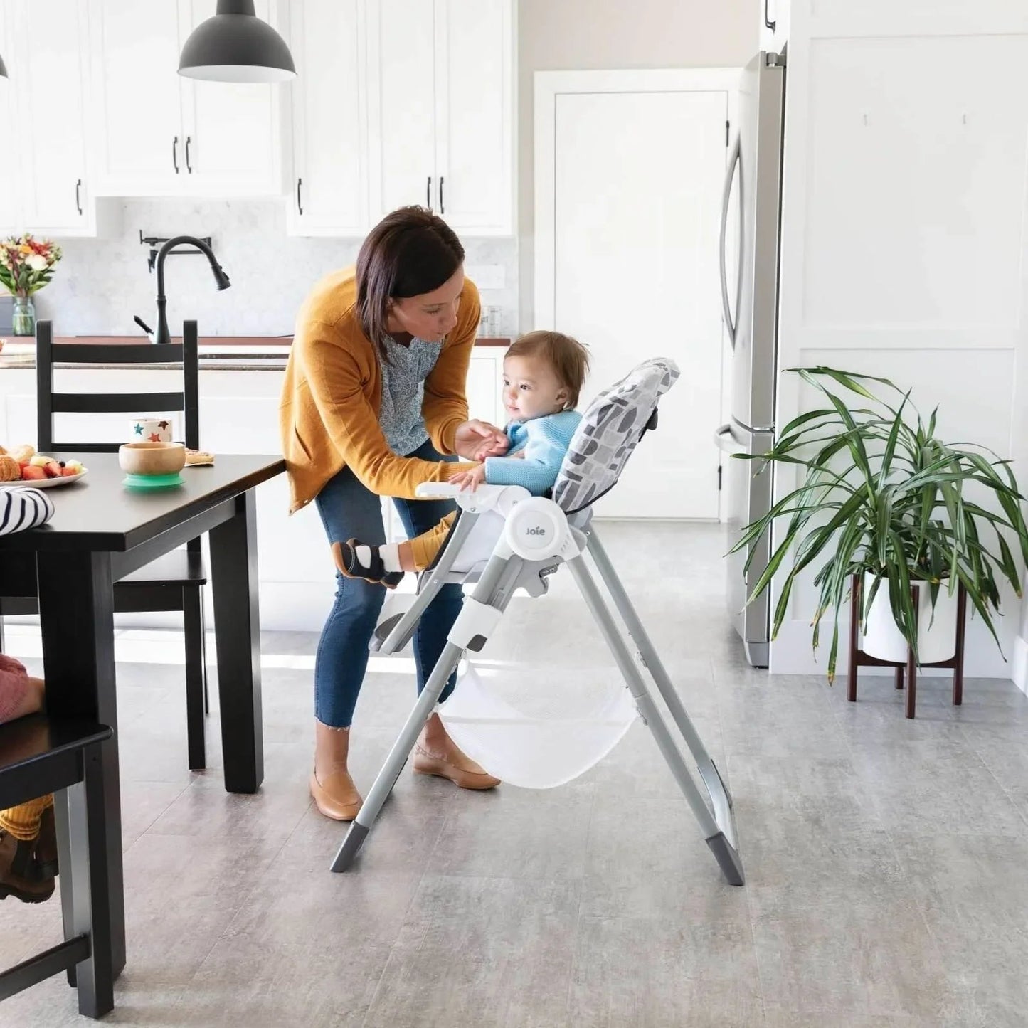 Joie Snacker 2 - in - 1 Highchair - Logan - mezetto ebebek ebebek