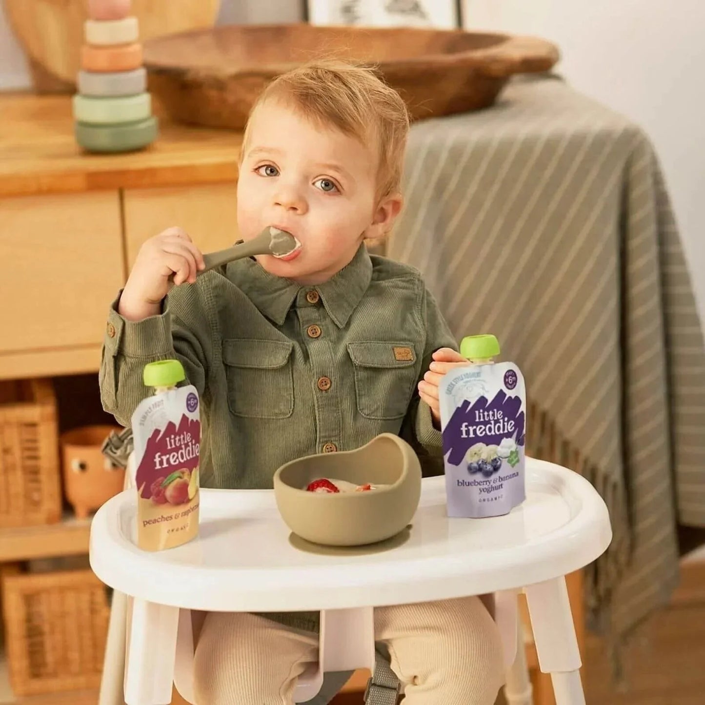 Little Freddie Organic Peaches & Raspberries Baby Food Pouch 6+ months 100g - mezetto ebebek ebebek