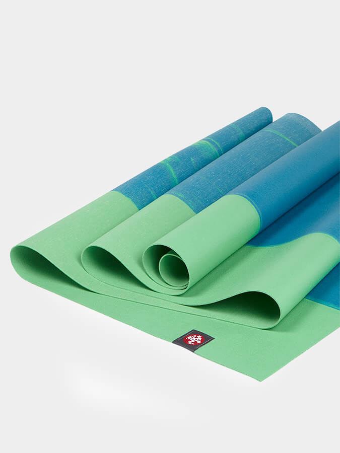 Manduka eKO SuperLite Travel Yoga Mat 1.5mm - mezetto Shopify Collective Yoga Studio Store