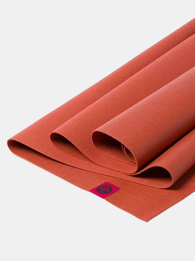 Manduka eKO SuperLite Travel Yoga Mat 1.5mm - mezetto Shopify Collective Yoga Studio Store
