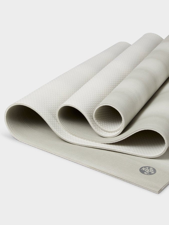 Manduka PRO Yoga Mat 6mm - mezetto Shopify Collective Yoga Studio Store