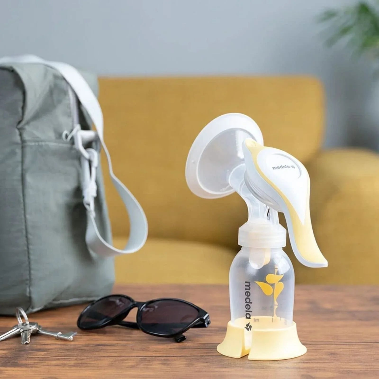 Medela Harmony Manual Breast Pump - mezetto ebebek ebebek