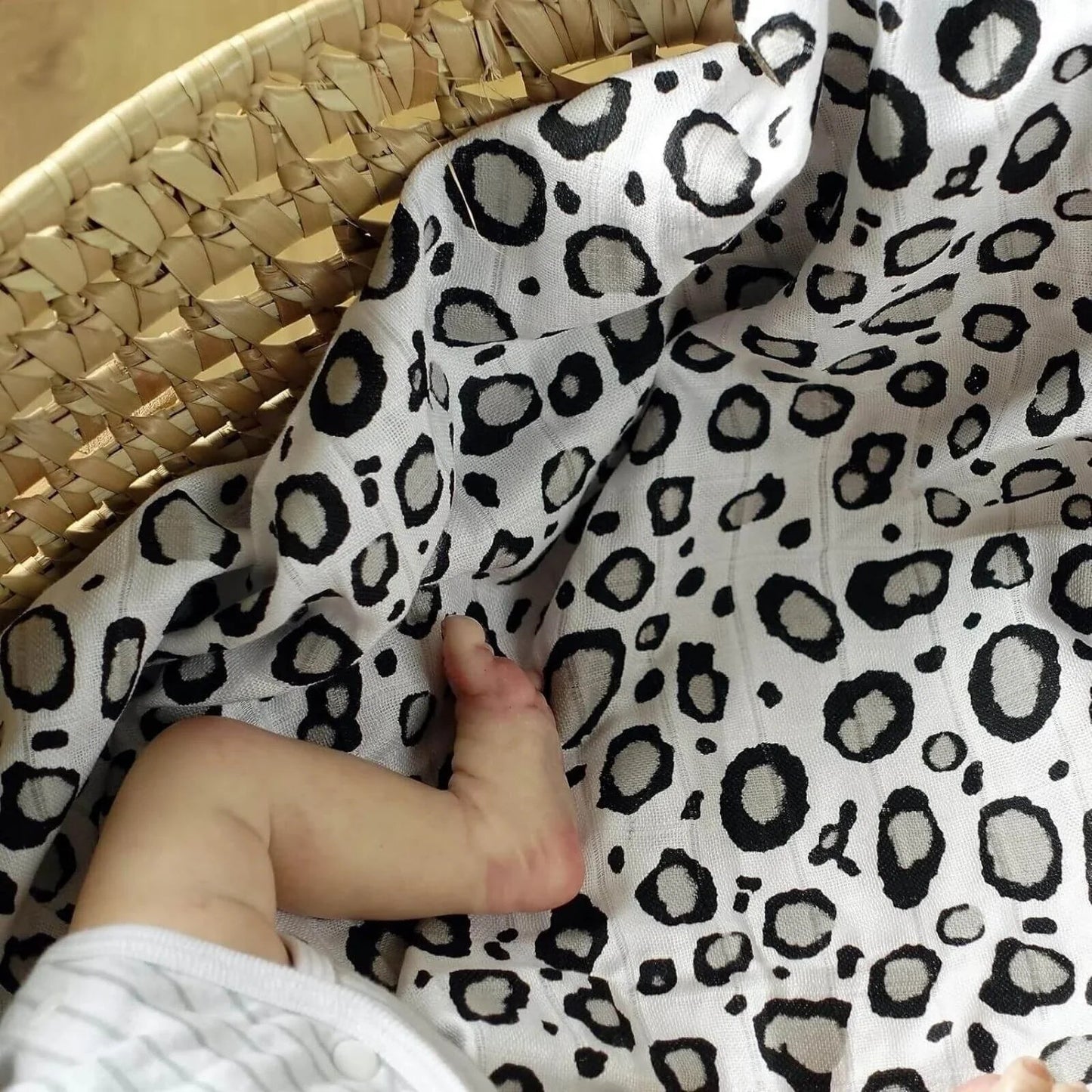 MuslinZ Bamboo/Organic Cotton Muslin Swaddle 120x120cm - Leopard - mezetto ebebek ebebek