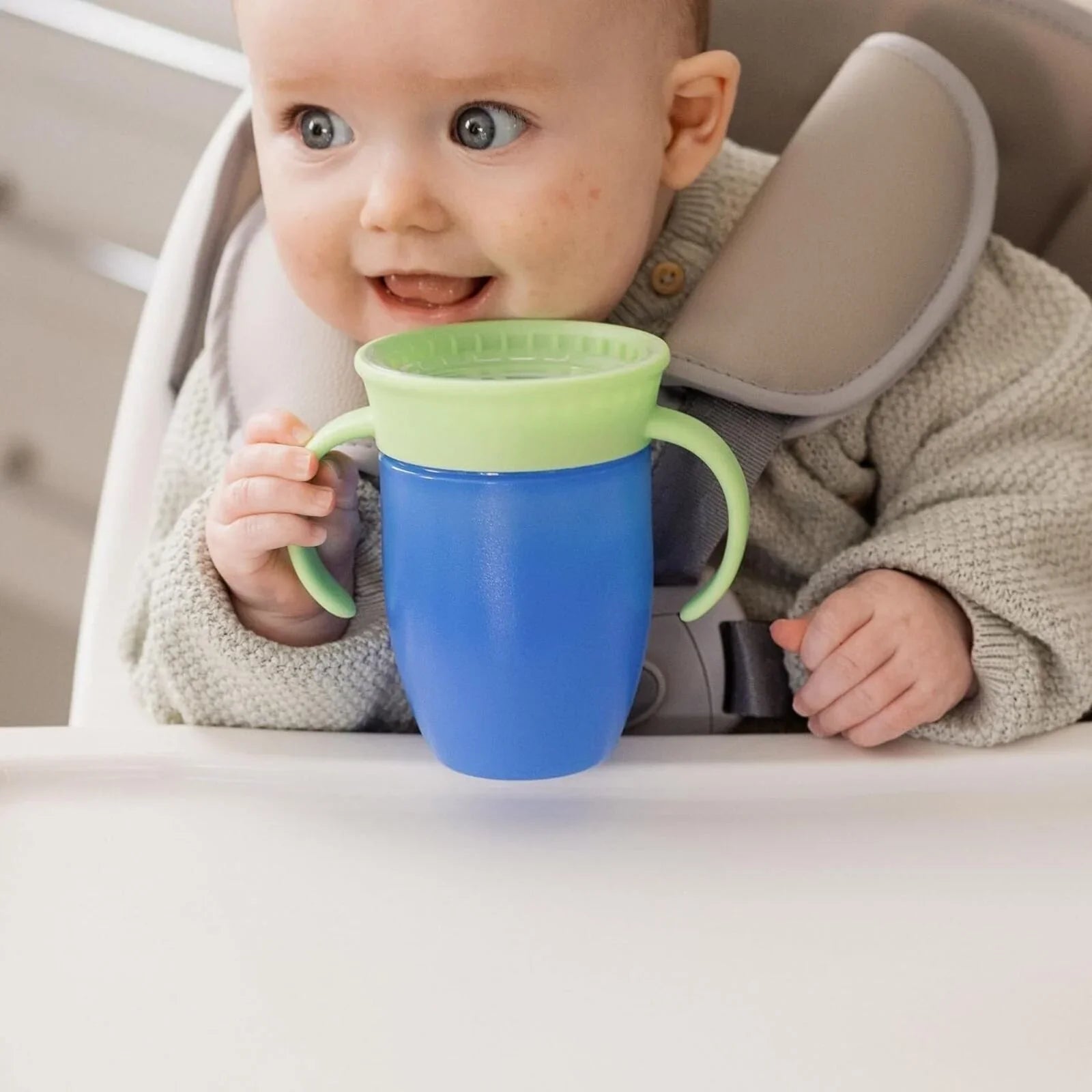 Nuby All Around Short Cup with Handles 210ml Assorted - mezetto ebebek ebebek
