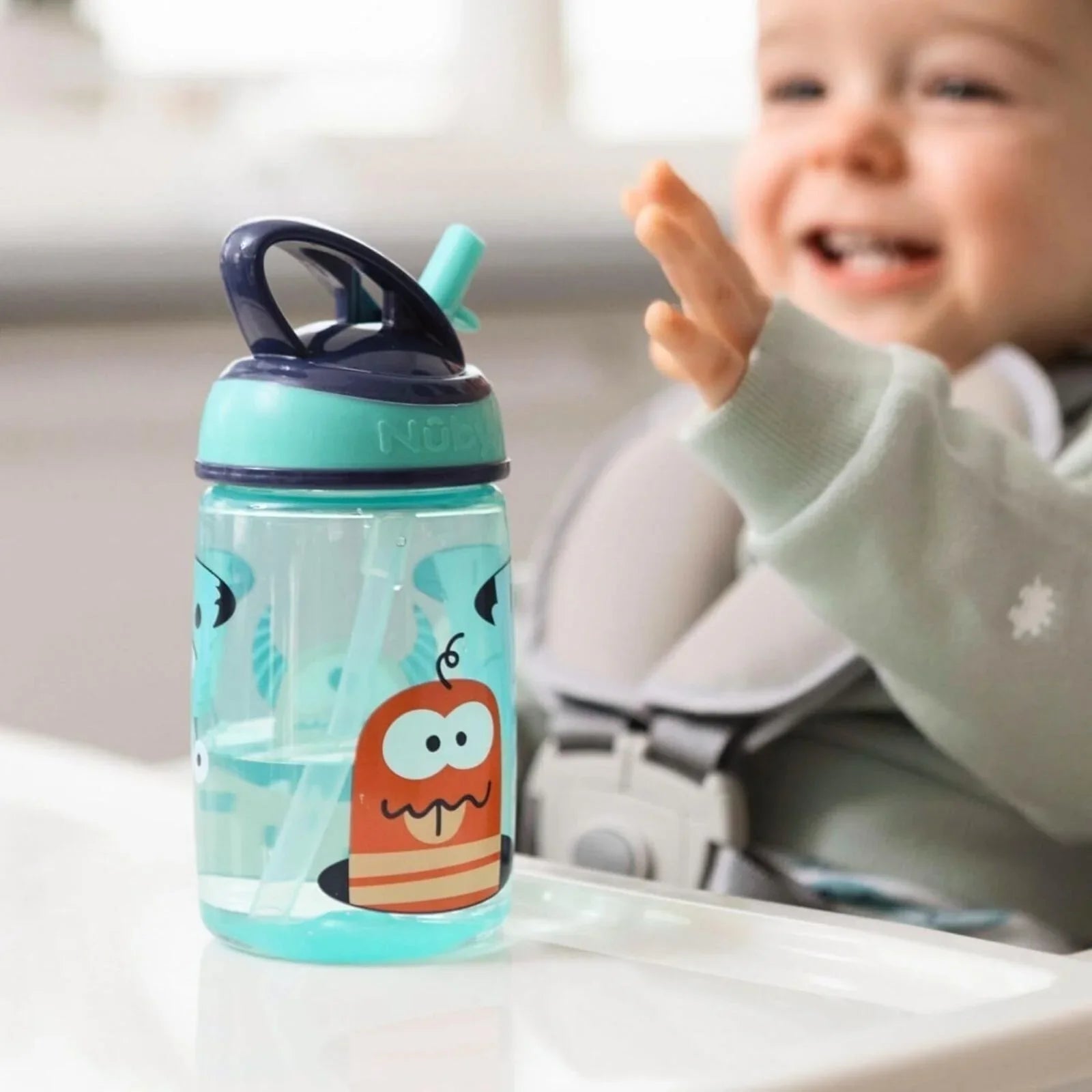 Nuby Mighty Swig Water Bottle Pack of 1 360ml - mezetto ebebek ebebek