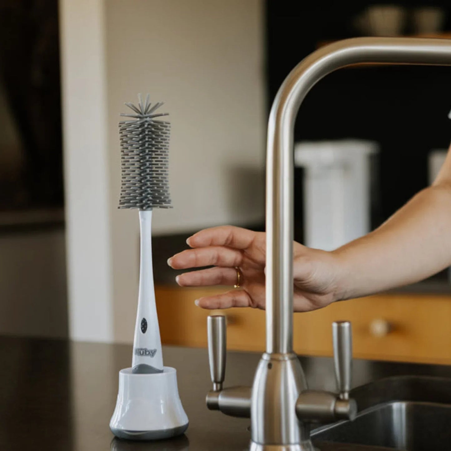 Nuby Silicone Bottle Brush - mezetto ebebek ebebek