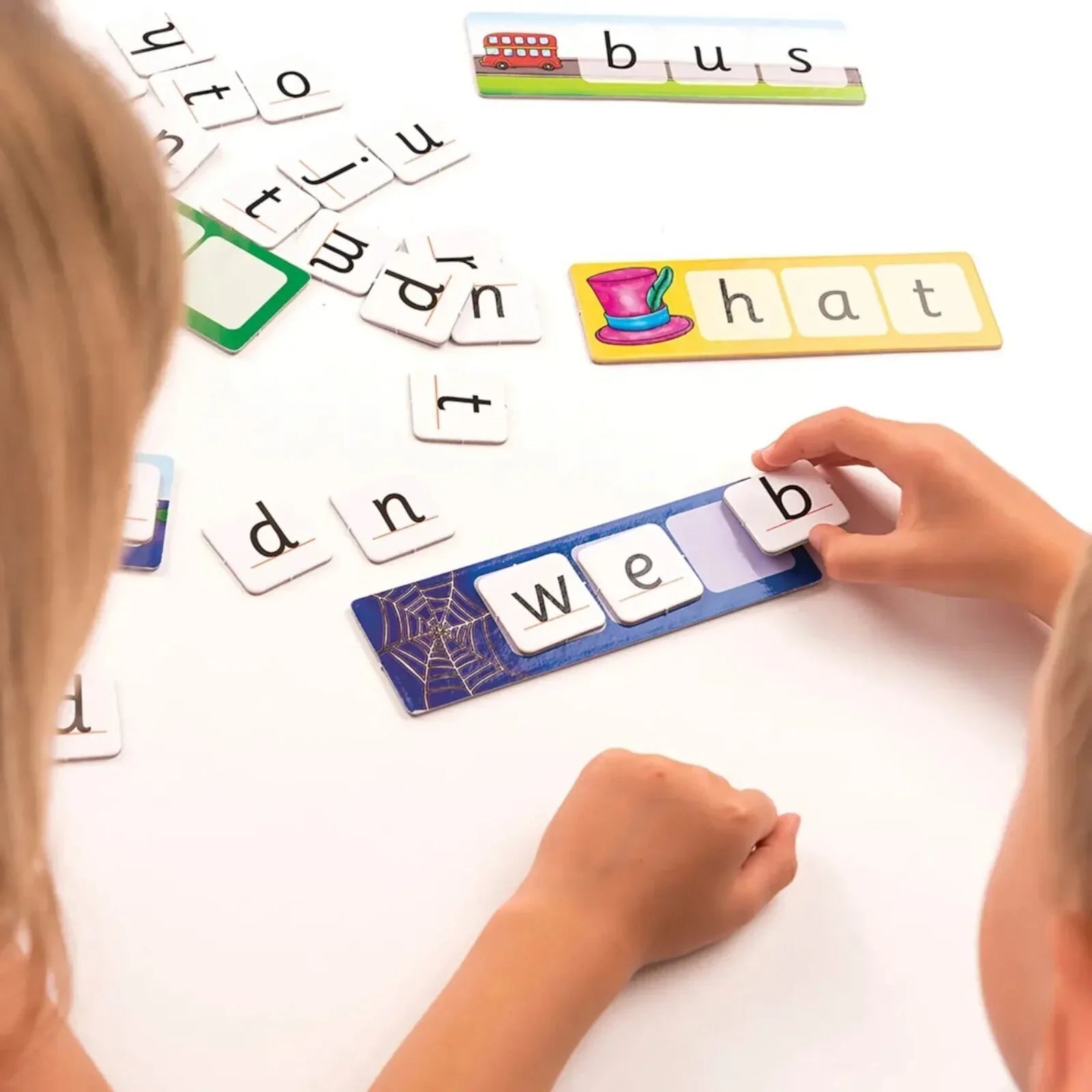 Orchard Toys Match & Spell Game - mezetto ebebek ebebek