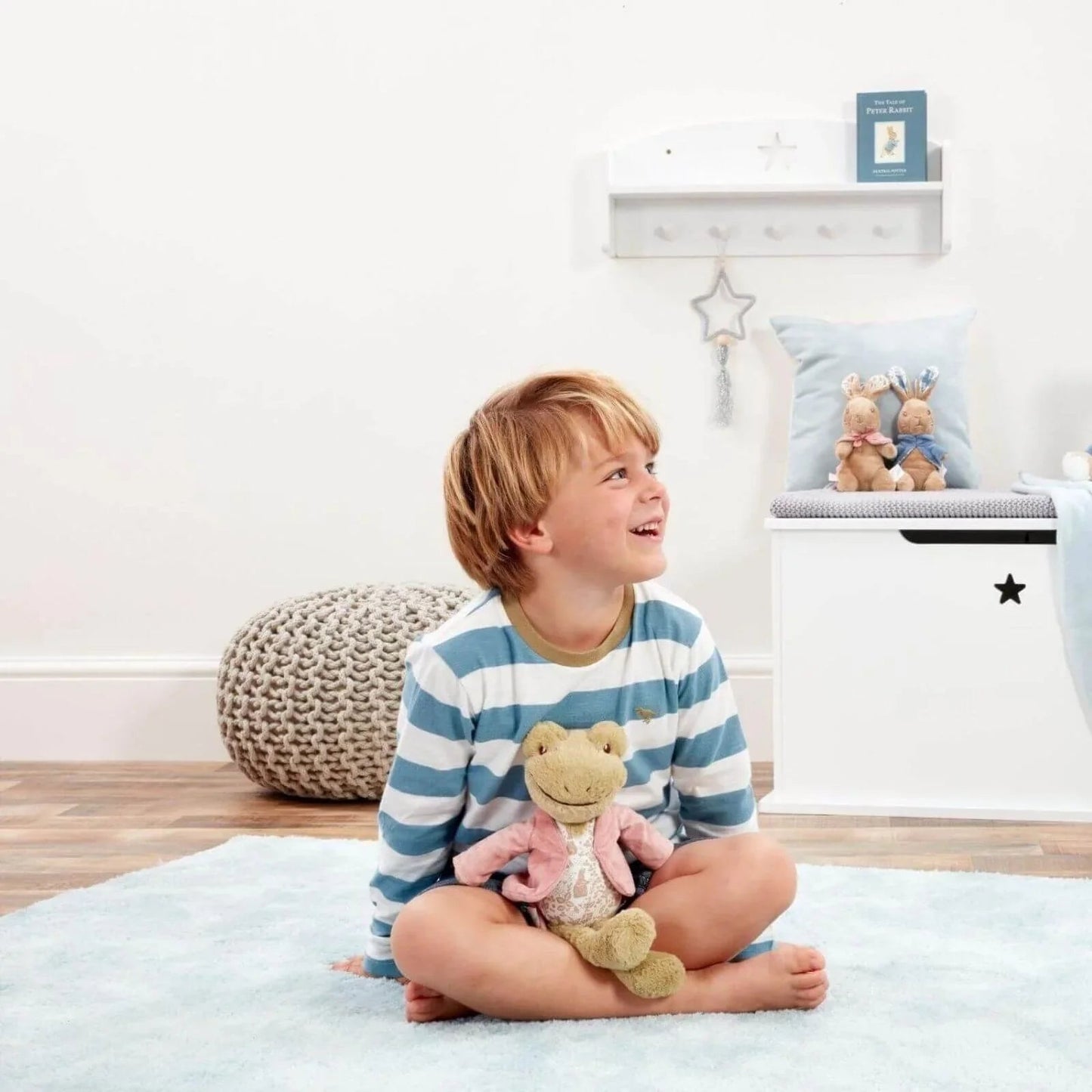 Peter Rabbit Jeremy Fisher Deluxe Soft Toy - mezetto ebebek ebebek