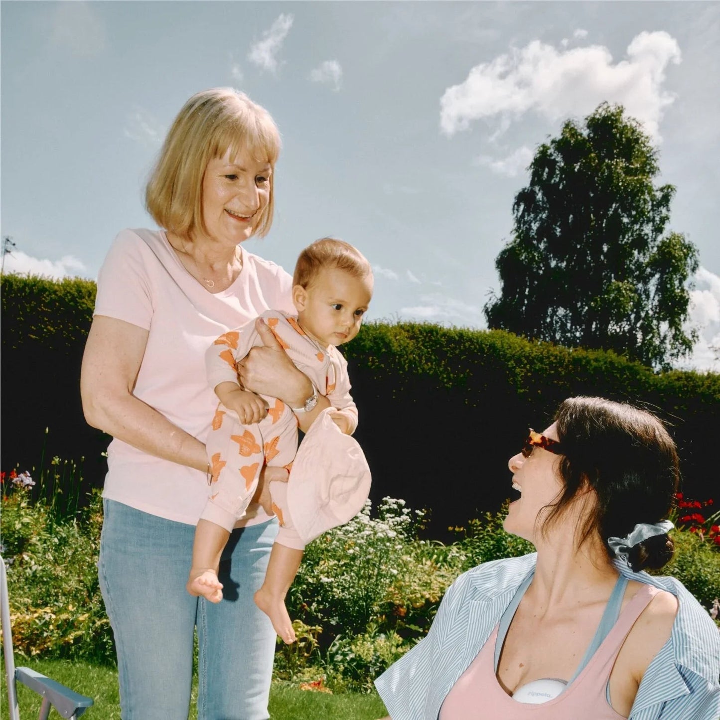 Pippeta Compact Hands Free Electric Breast Pump - mezetto ebebek ebebek