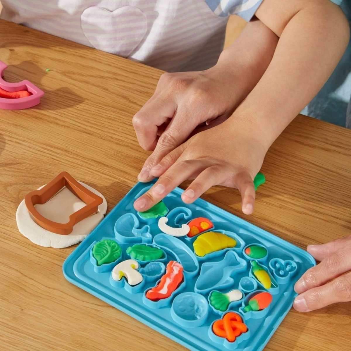 Play - Doh Little Chef Starter Set - mezetto ebebek ebebek