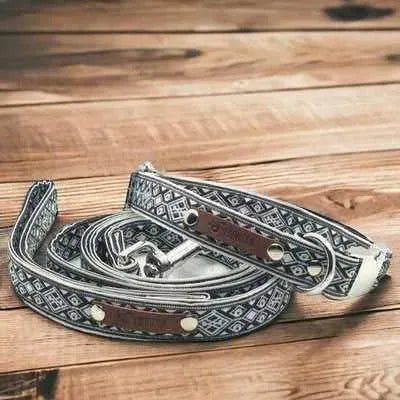 Regal Paws Bespangled Dog Lead - mezetto