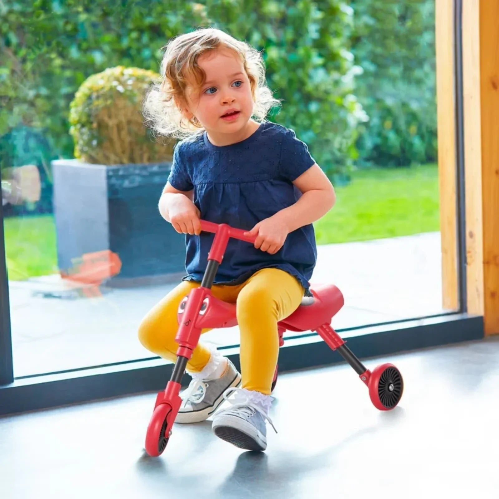 Scuttlebug Beetle 3 Wheel Ride On - mezetto ebebek ebebek