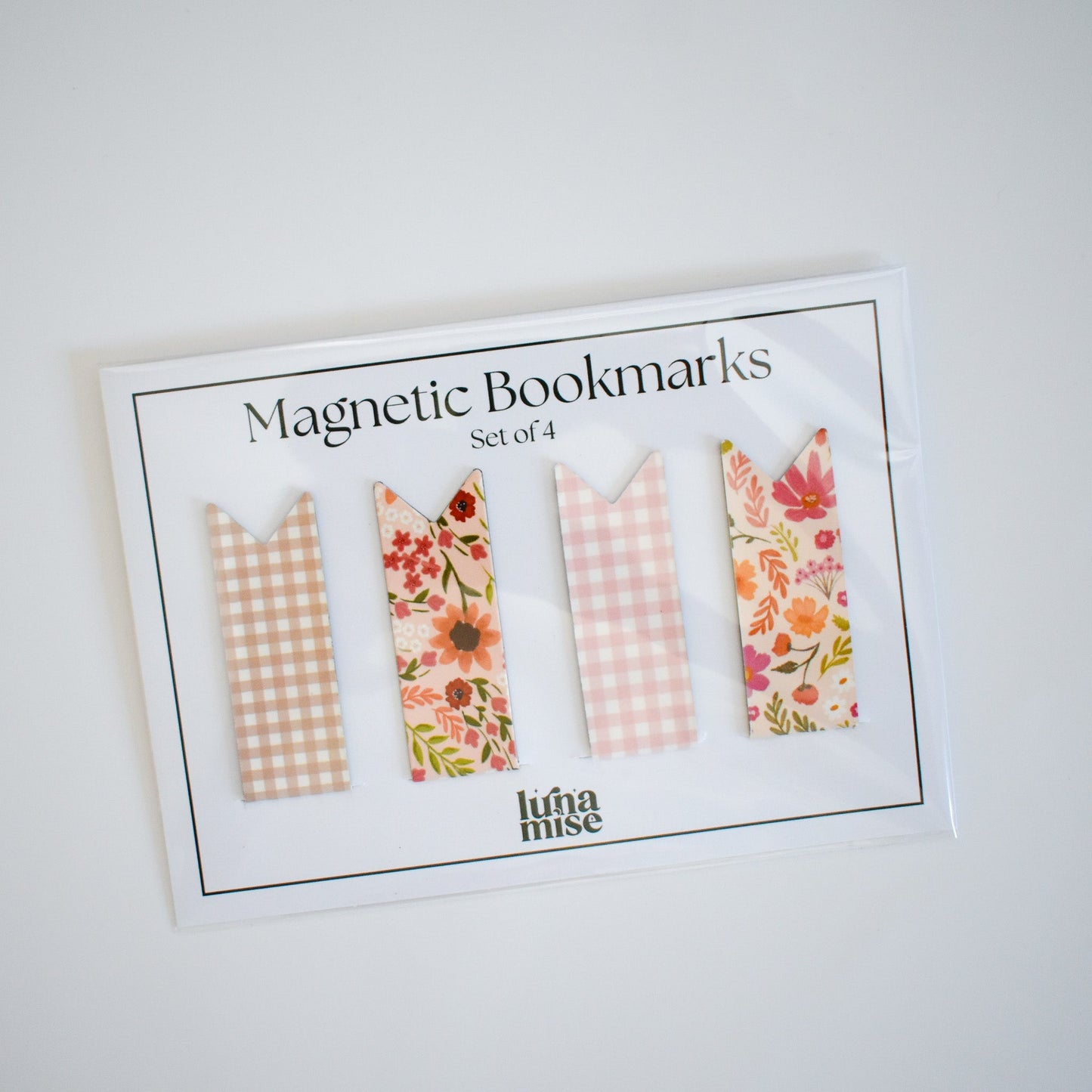 Set of 4 Magnetic Bookmarks - mezetto Lunamise Lunamise