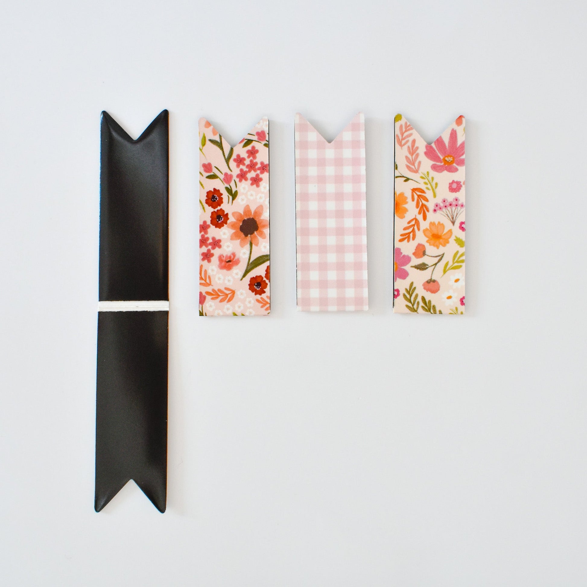 Set of 4 Magnetic Bookmarks - mezetto Lunamise Lunamise