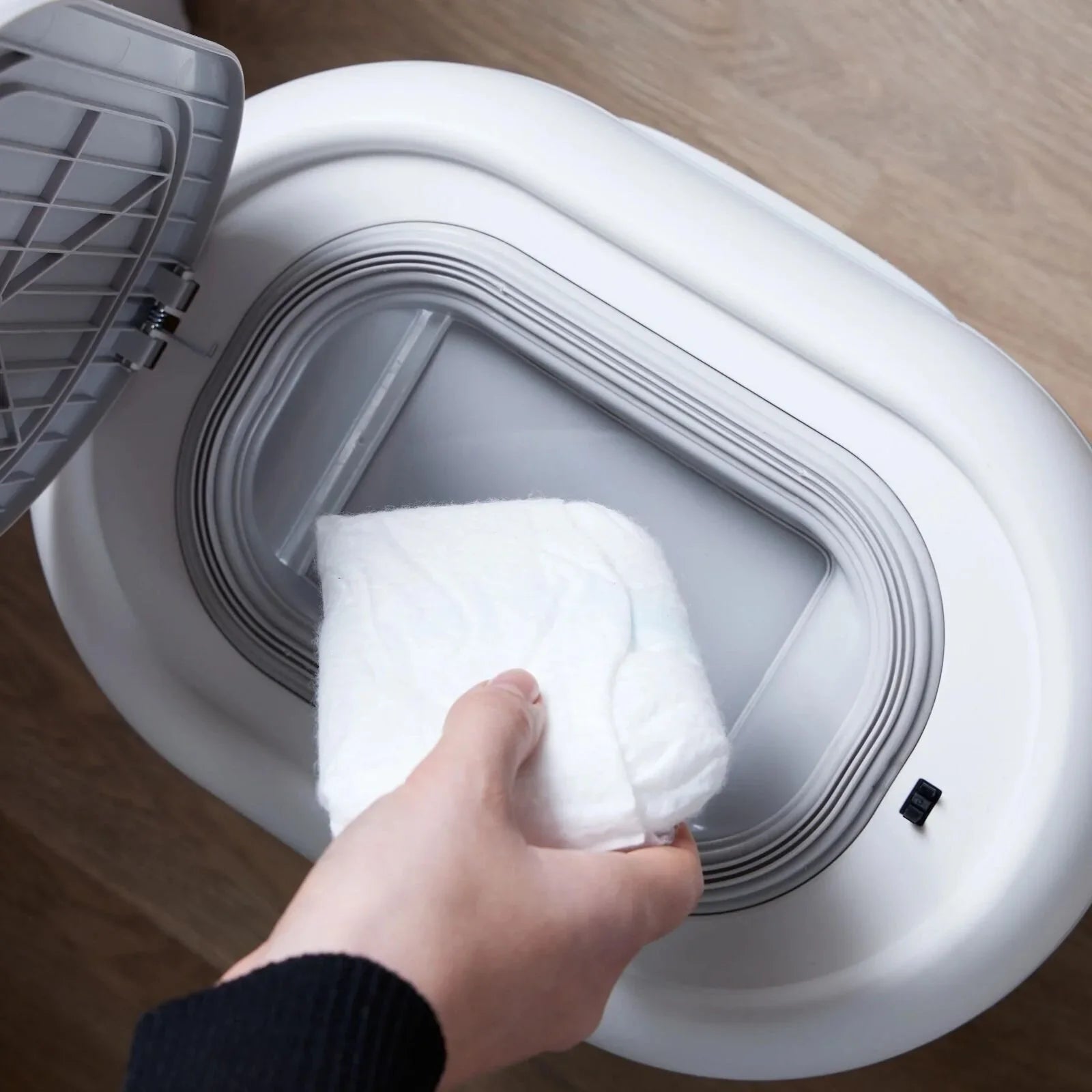 Shnuggle Eco - Touch Nappy Bin - White - mezetto ebebek ebebek