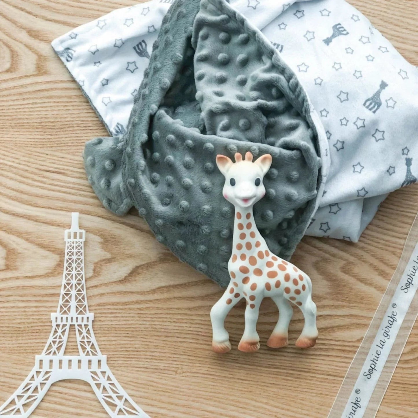 Sophie La Girafe Sophie Doux Teether & Blanket Gift Set 2 pcs - mezetto ebebek ebebek