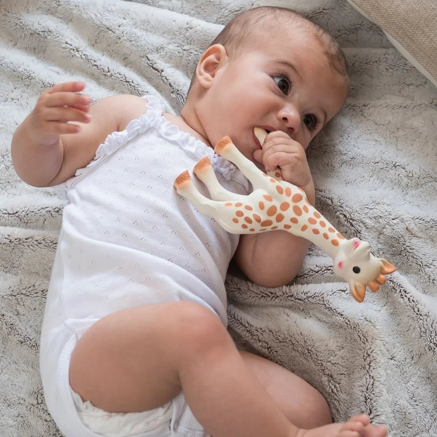Sophie La Girafe Teether 12+ months - mezetto ebebek ebebek