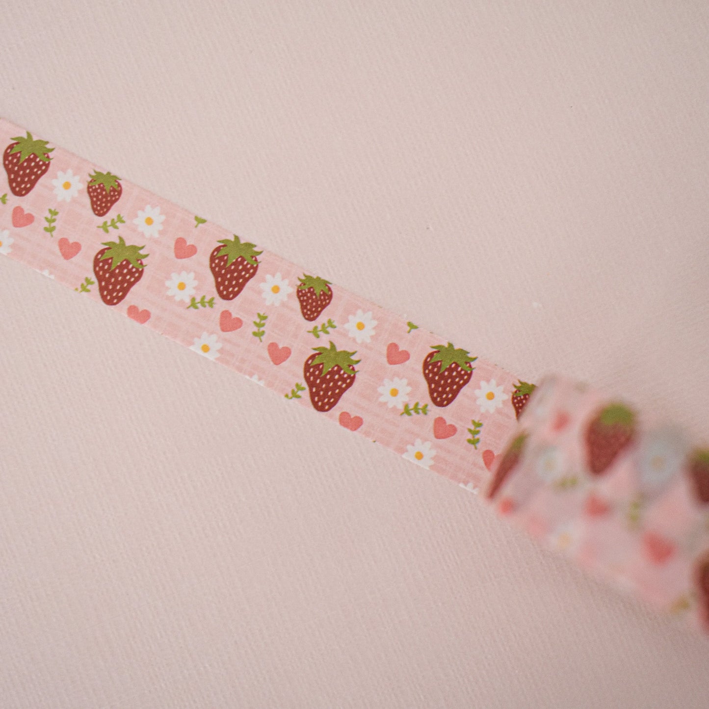 Strawberries - mezetto Lunamise Lunamise